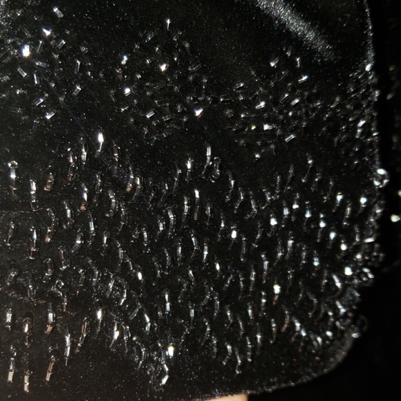 Black velvet dress - Picture 8 of 8